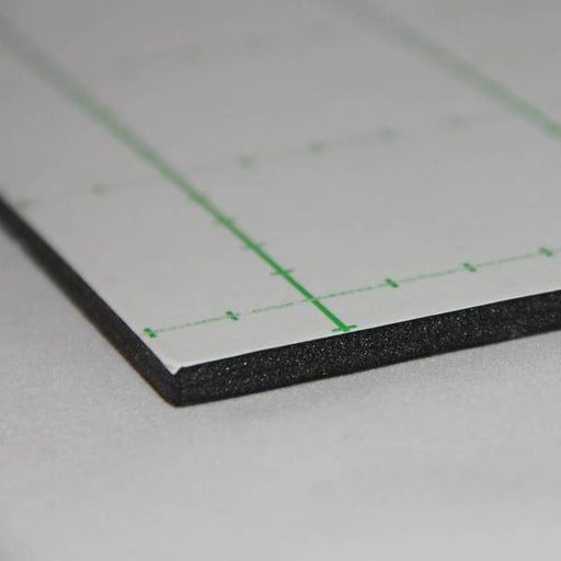 Zelfklevend foamboard 5mm A3 zelfklevend/zwart (10 platen) - foamboarden.nl